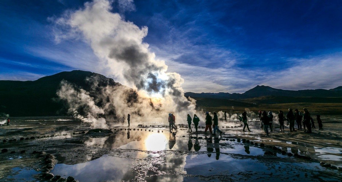 Geysers del Tatio, Columnas de Humo del Desierto